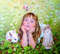 Девочка с кроликом и котёнком в землянике